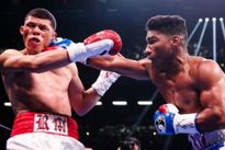 Видео боя: Юриоркис Гамбоа — Роман Мартинес Видео боя: Юриоркис Гамбоа — Роман Мартинес