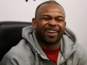 Рой Джонс заявил, что чувствует ответственность перед выходом на ринг