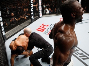 Бой-реванш между Веласкесом и Вердумом официально назначен на UFC 207 30 декабря