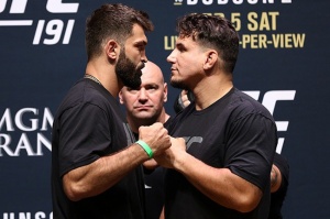 Взвешивание UFC 191: Додсон тяжелее Джонсона