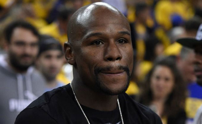 mayweather-berto-3.jpg
