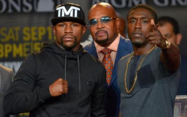 mayweather-berto-2.jpg