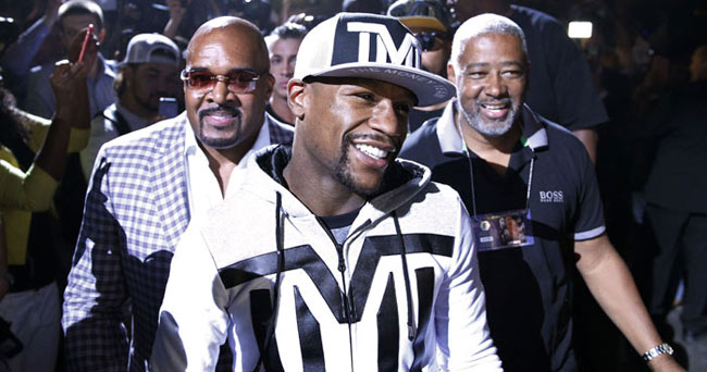 mayweather-berto-5.jpg