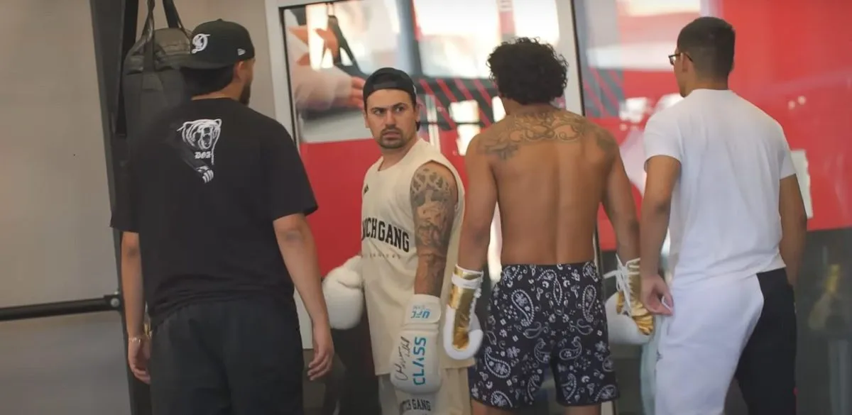 Zawodnik UFC udusił youtubera, który go prowokował [WIDEO]