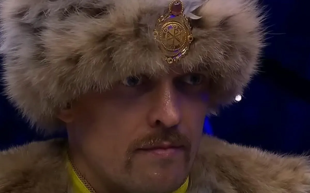 Usyk powinien odejść natychmiast: promotor podał powód