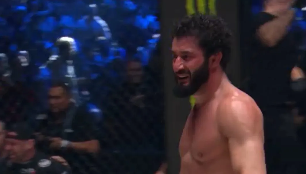 Kto wygrał walkę Khalidov – Bartosiński? Wynik i skrót