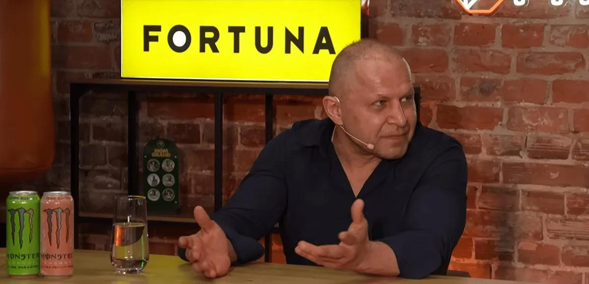 Jacek Murański atakuje Stonogę, Marconia i Lalunę