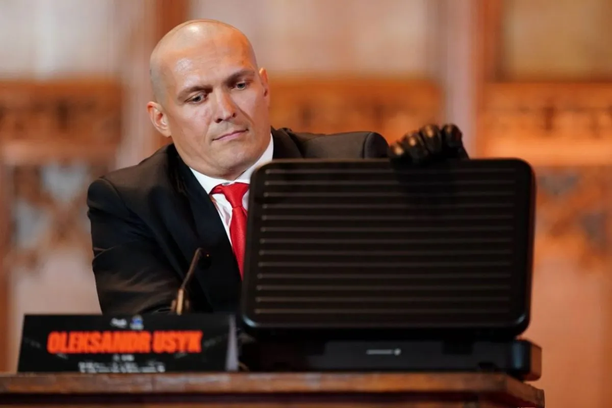 „Usyk zakończy karierę jak Łomaczenko”. Garcia o niekwestionowanym mistrzu