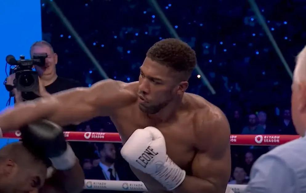 Anthony Joshua zapłacił za pogrzeb tragicznie zmarłego brata eks-pretendenta