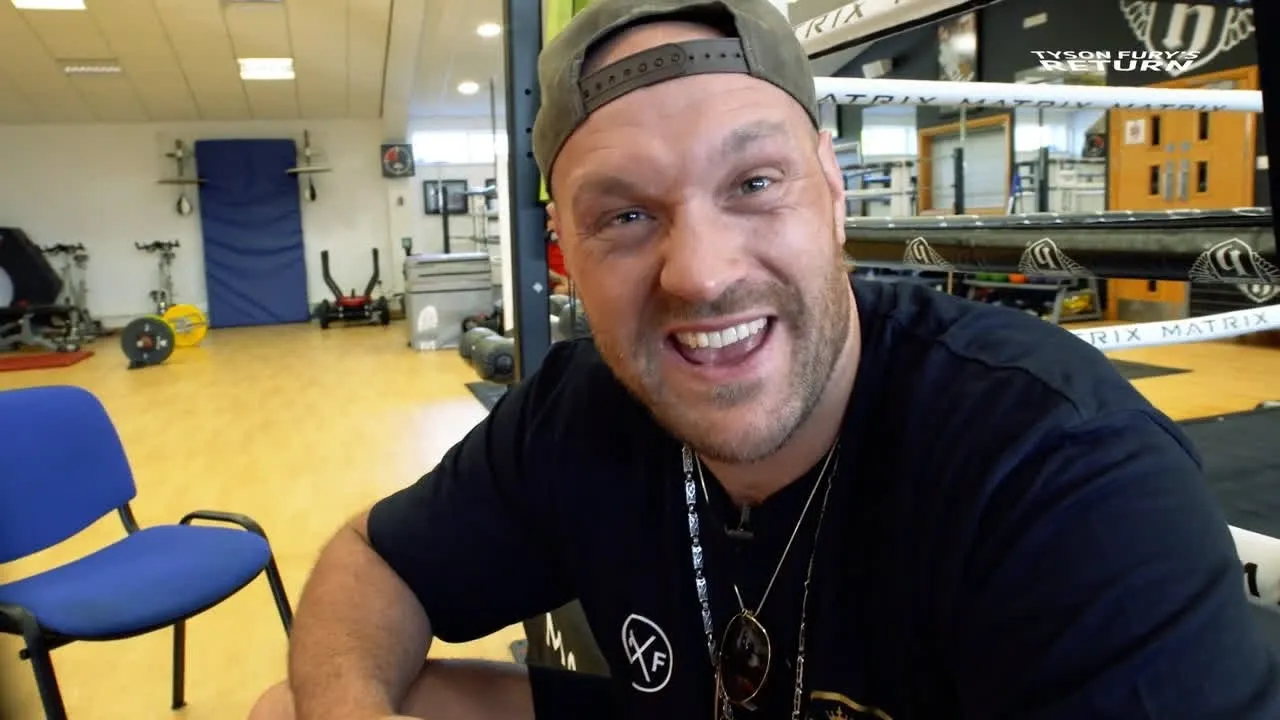 Tyson Fury: “W sobotę zakończę karierę Usyka”
