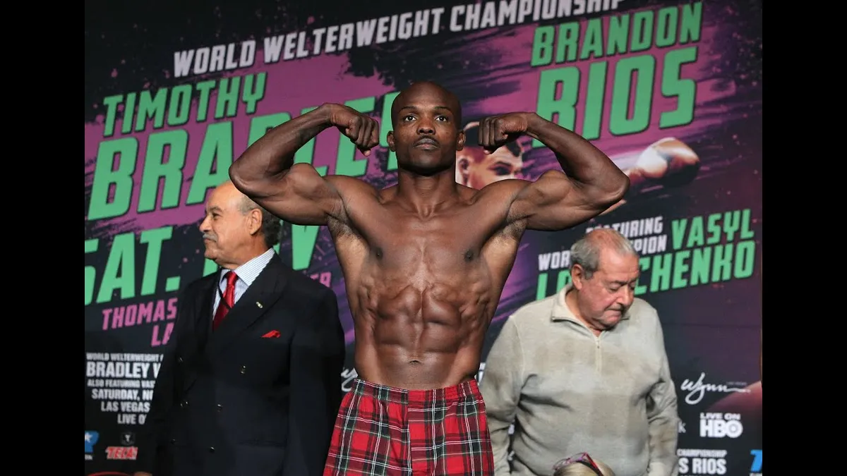 Timothy Bradley przeanalizował walkę Davis – Roach i wydał jednoznaczny werdykt