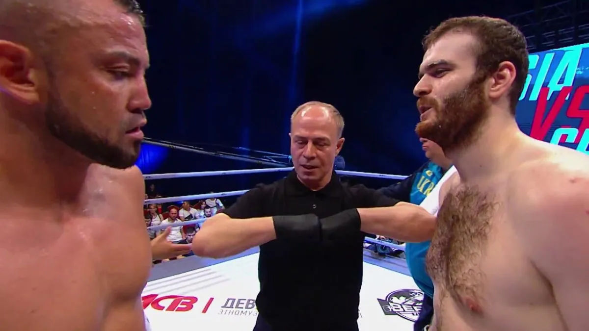 Rogava o powrocie Kliczki i rekordzie Foremana