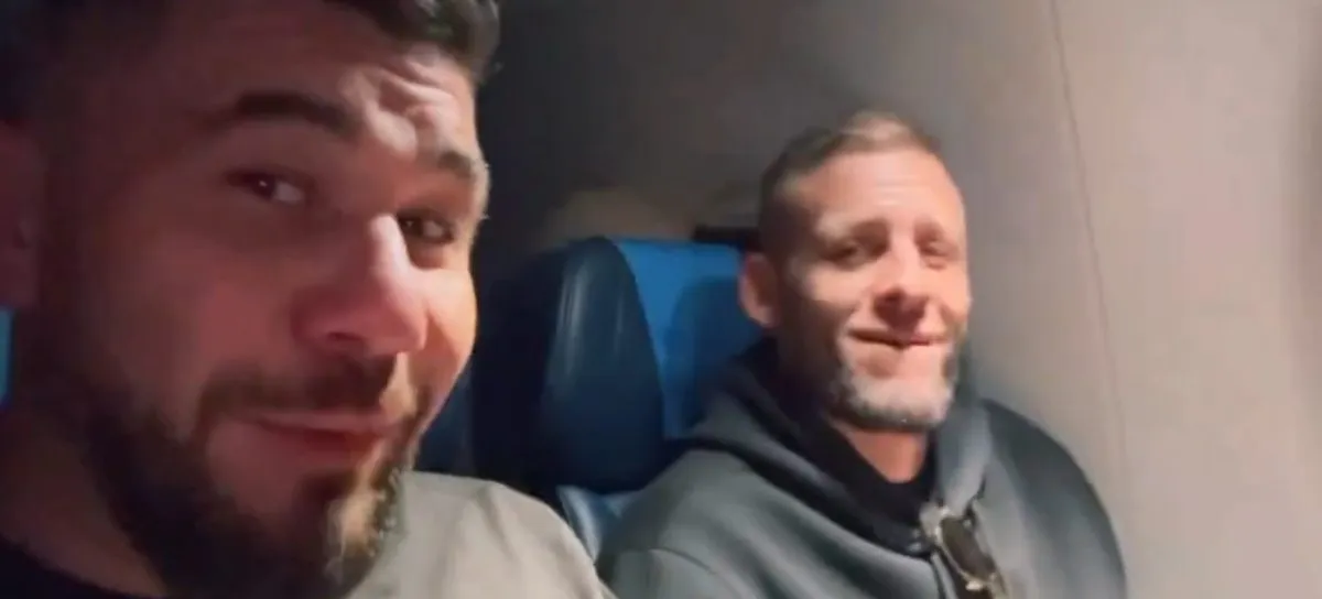 Freak fighter zatrzymany w samolocie. Prowadził relację na żywo