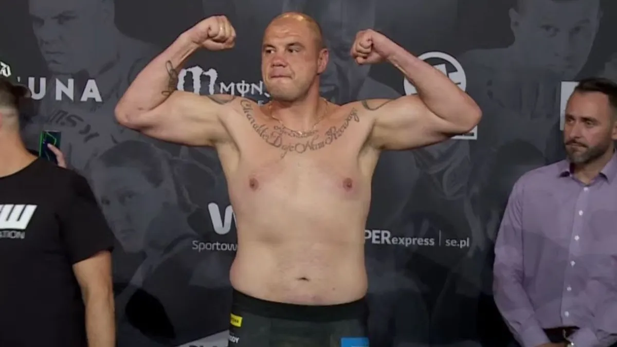 Zmiana zawodnika w walce wieczoru Strike King 4