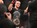 Bellator 112: Пэт Кёрран вернул титул, «задушив» Дэниела Штрауса
