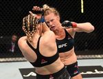 Холли Холм не оставила шансов Ирен Алдана. Все результаты и бонусы UFC on ESPN 16 в Абу-Даби