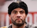 Мануэль Чарр «тайно» побил Сефери в Германии и обратился к хейтерам Мануэль Чарр «тайно» побил Сефери в Германии и обратился к хейтерам