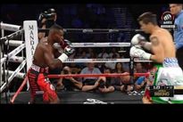 Видео боя: Гильермо Ригондо — Мойсес Флорес, HD 1080