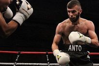 Видео боя: Мартин Уорд — Энтони Какаче