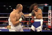 Видео боя: Александр Устинов — Рафаэль Зумбано Лав, HD 720