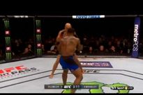 Видео боя: Тайрон Вудли — Робби Лоулер