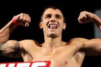 Видео боя: Майлз Джури – Диего Санчес, HD 720 Видео боя: Майлз Джури – Диего Санчес, HD 720