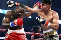 Видео боя: Антонио Ороско — Эммануэль Тейлор, HD 720