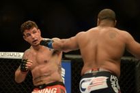 Видео боя: Джош Барнетт – Фрэнк Мир, HD 720 Видео боя: Джош Барнетт – Фрэнк Мир, HD 720