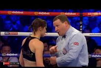 Видео боя: Кэти Тейлор — Джессика Маккэскилл