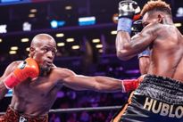 Видео боя: Тони Харрисон — Жермелл Чарло II Видео боя: Тони Харрисон — Жермелл Чарло II