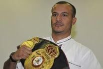 Видео боя: Неомар Серменьо — Цю Сяо Цзюнь