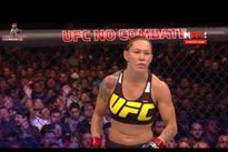 Видео боя: Кристиана Жустино — Лесли Смит Видео боя: Кристиана Жустино — Лесли Смит