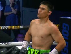 фото - Меликузиев и Фулгум встретились в элиминаторе WBA: видео