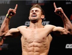 фото - UFC 167: Али Багаутинов победил Тима Эллиота