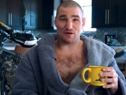 фото - «Анкалаев как будто живёт в еб**** пещере». Перейра может победить в реванше, считает экс-чемпион UFC
