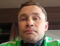 фото - «Усик — это гений». Фрэмптон о реванше Александра против Дюбуа