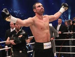 фото - Кличко vs Солис: комментарии сторон и заявление Дэвида Хэя