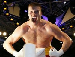 фото - Дмитренко - Харрисону: «Эй! Давай дерись!»