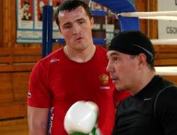 фото - Денис Лебедев: «Чемпионом быть хорошо, но что-то все не так, как надо...»