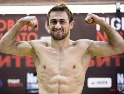 фото - Багаутинов против Бенавидеса на UFC 192