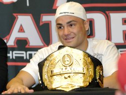 фото - Официально: Гилберт Мелендес и Эдди Альварес встретятся на UFC 188