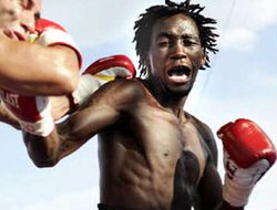 фото - Ставленник Top Rank Теренс Кроуфорд отбоксирует с Осиобе