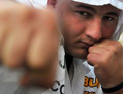 фото - «Дед» Джамиль Макклайн сломал Артуру Шпильке челюсть
