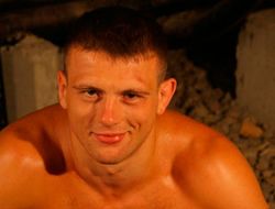 фото - (ММА) Михаил Заяц проведет полуфинал Гран-при Bellator 21 февраля
