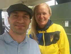фото - Речь Ломаченко для юных боксёров, Емельяненко взобрался на Арарат, топ-10 нокаутов Тайсона — соцсети