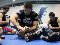 фото - Гвоздик работает с Атласом, Нурмагомедов со «львами», топ-5 шоу в ринге от Ломаченко — соцсети 