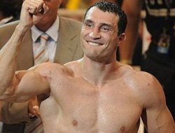 фото - Владимир Кличко пригрозил Дэвиду Хэю членовредительством