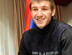 фото - Дмитрий Пирог с уважением отзывается о Нобухиро Ишиде