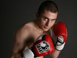 фото - Заур Байсангуров vs. Ричард Гутьеррес: 4 декабря, Бровары (Украина)