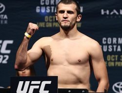 фото - UFC 195: Туменов прошёл Ларкина